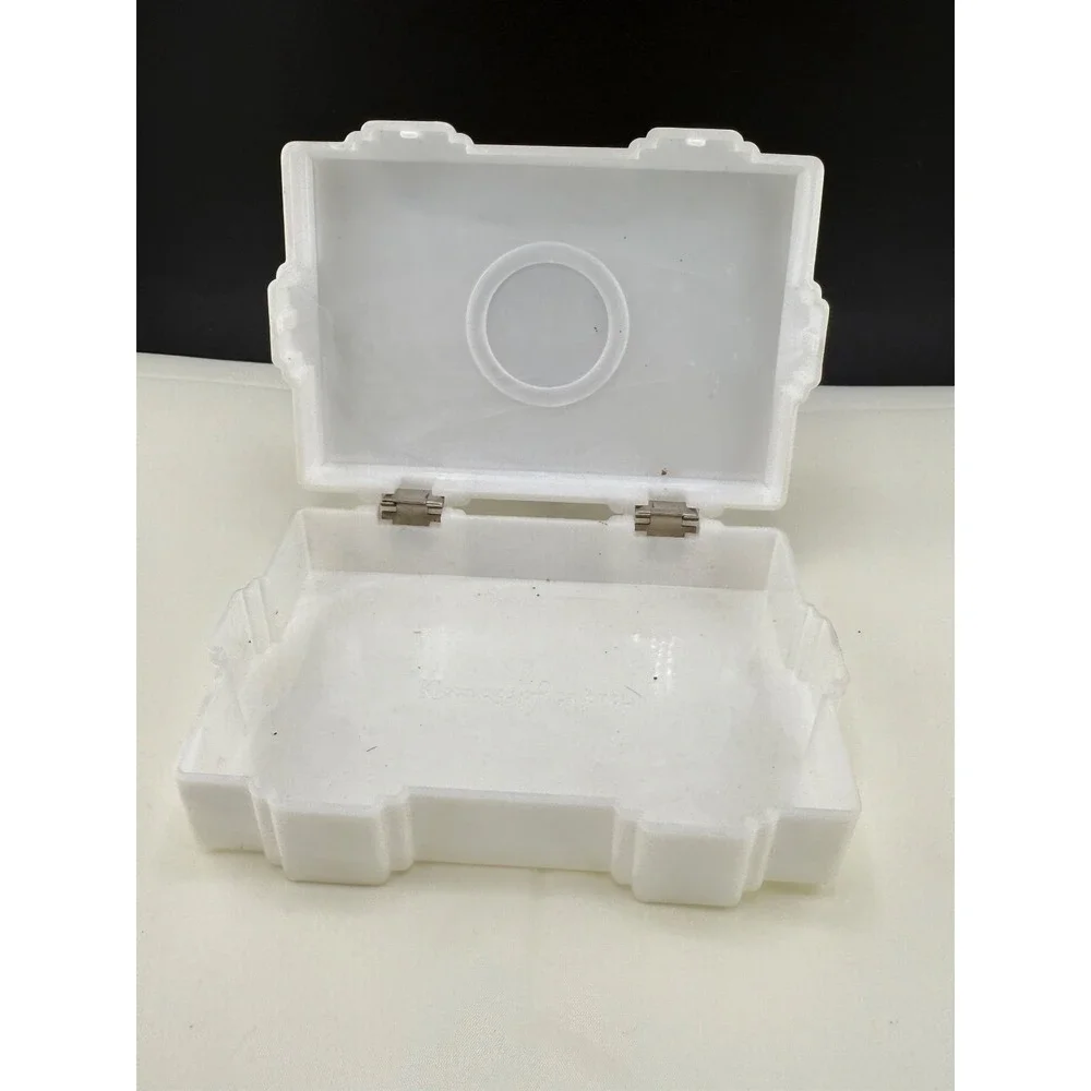 Vintage Acrylic Trinket Box Cameo Kleen-eze of Bristol Art Deco‎ Revival